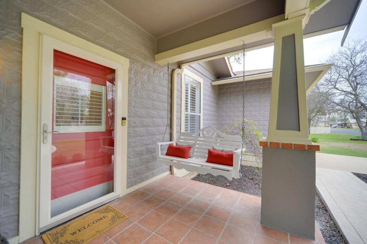 Fredericksburg Home With Pool About 1 Mi To Main Street! Екстериор снимка